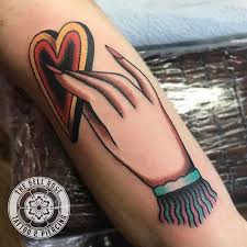 Flash Tattoo or Original Artwork Which Is Best for You  Tattoo Goo